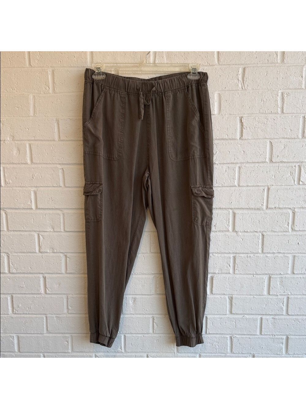 Thread & Supply Olive, Tencel Cargo-Style Jogger Casual Pants Sz Large 6 Pockets